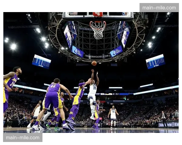 山西后场持球攻坚与组织短板 尼克斯到来旨在强化关键场次